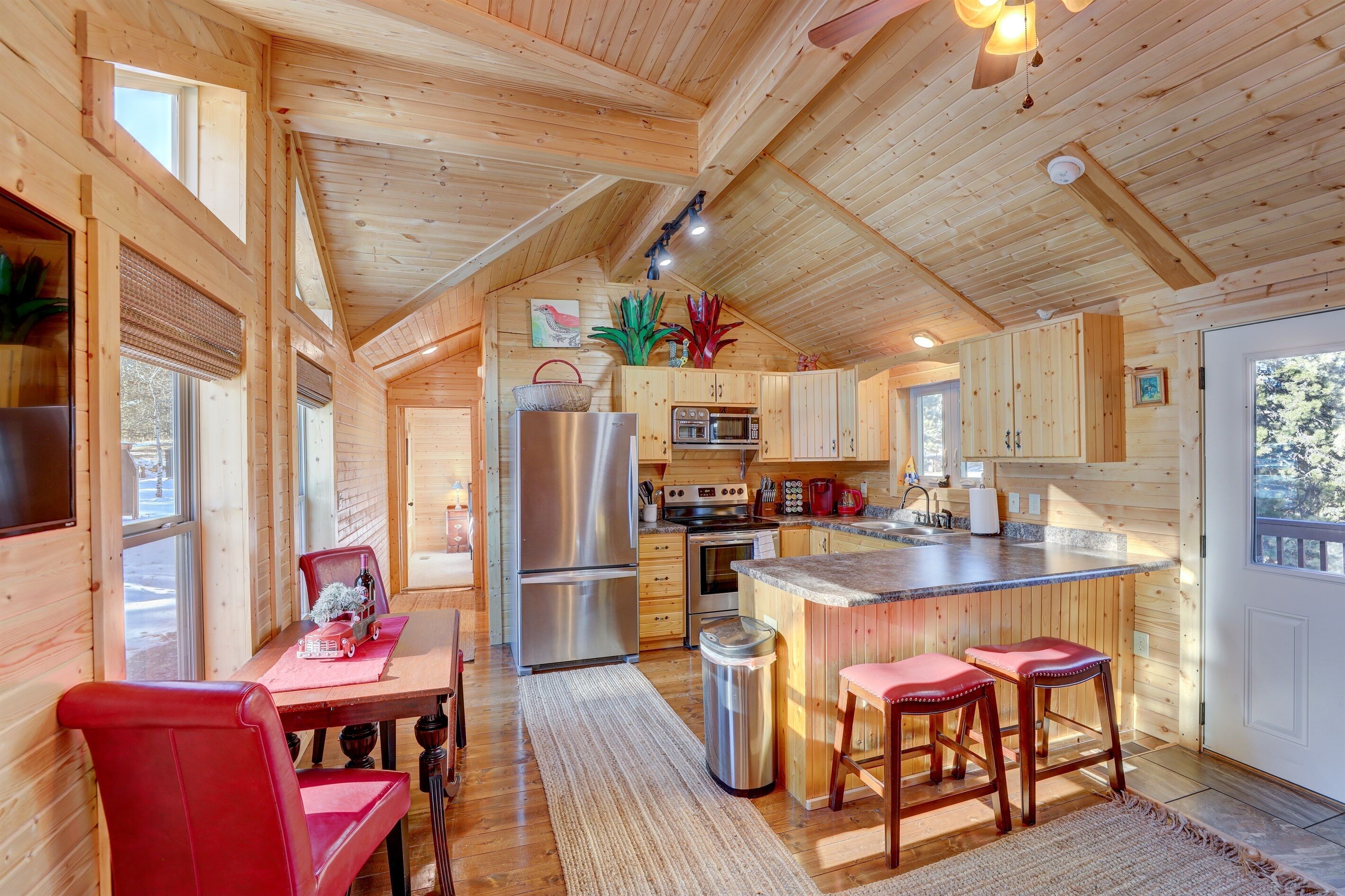 Peaceful Cabin Escape in the Heart of Bailey