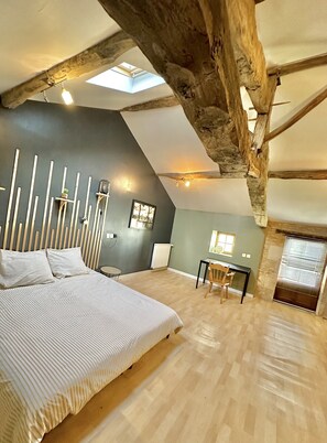 4 Schlafzimmer, Bügeleisen/Bügelbrett, Reisekinderbett, kostenloses WLAN