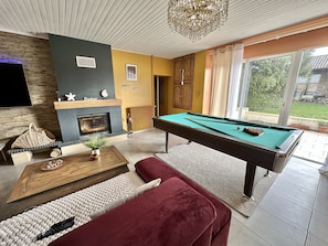 Spielezimmer