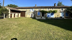 Exterior - Très Grande Maison 9 Places Bien Équipée (Chaunay)