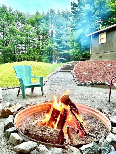 Cozy Ski Retreat on UTV/Snowmobile Trail