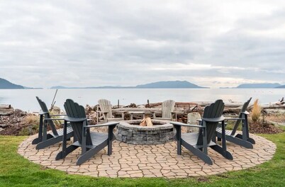 Enjoy stunning views from the private guest suite - peaceful waterfront retreat!