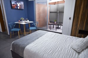 1 soverom, strykejern/-brett, wi-fi (inkludert) og sengetøy