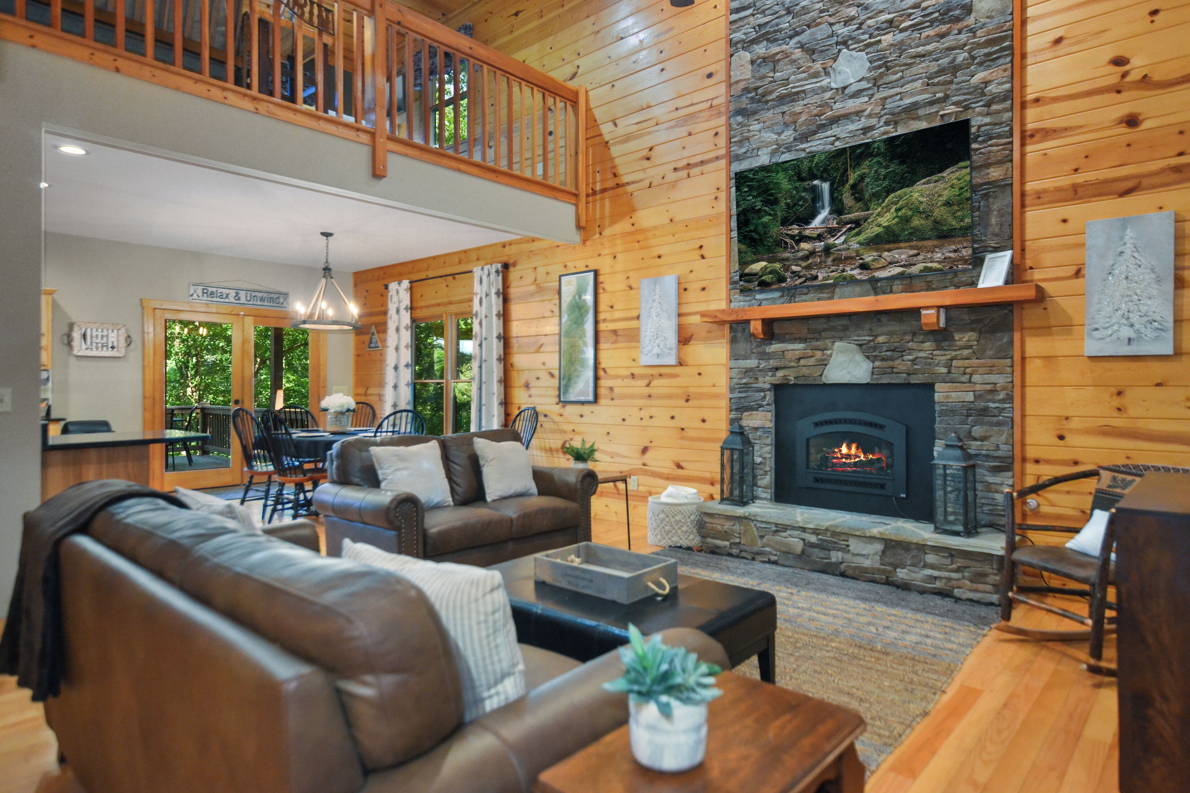 Smart TV, fireplace, table tennis