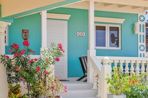 Exterior detail - 4Br Villa Near Aruba’s Best Beaches with Pool Access – Bona Vista 19 (Aruba)