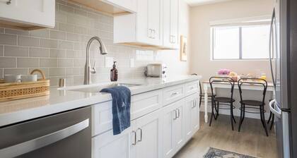 Seashore Buyout by Avantstay Sleeps 21, 7 Spaces