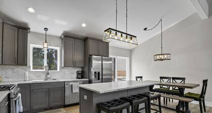 Modern Due Southwest