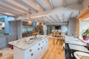 Interior - Oker Farm  -  a farmhouse  that sleeps 12 guests  in 5 bedrooms (Matlock)