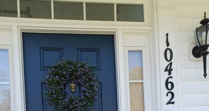 Cheerful 4 bedroom home with fireplace.