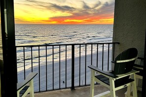 Property grounds - Welcome to Beachside Paradise PCB - Tower 3 11th floor, balcony, restaurant (Panama City Beach)