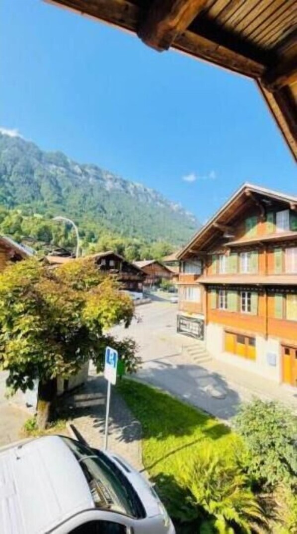 Exterior - Three-Bedroom Apartment
(Ringgenberg)