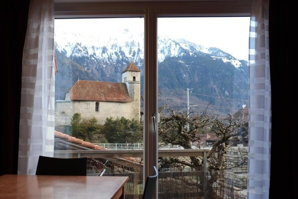 Interior - One-Bedroom Apartment (Ringgenberg)