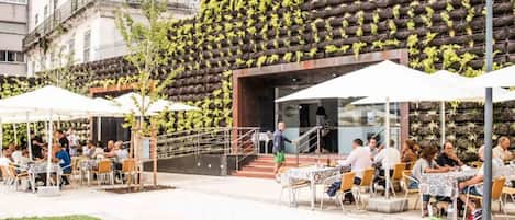Restaurante al aire libre