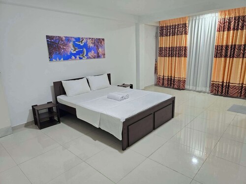 Kandy City View MPM Apartment - 3B your ideal retreat for up to 6 guests 3 rooms