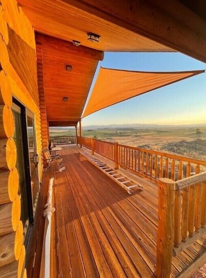 Gorgeous Log Home with Incredible Views
