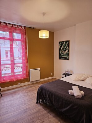 2 bedrooms, iron/ironing board, WiFi, bed sheets - Appartement Cosy T3 Dans L'hyper Centre! Commodités à Proximités! Netflix (Angers)