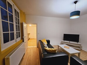 Living area - Appartement Cosy T3 Dans L'hyper Centre! Commodités à Proximités! Netflix (Angers)