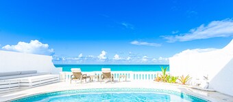 Caprice 8 - Luxury Ocean Front Villa - Pool