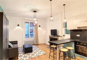 Interior - Le Jean Macé-Charmant 2 pers- universités (Lyon)