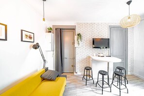 TV - Le Chabrières - 1 bed room appartement (Oullins-Pierre-Bénite)