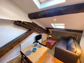 Fernseher