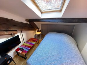 1 bedroom, iron/ironing board, WiFi, bed sheets - Lovely studio in the 9th arrondissement, near the quays. (Lyon)