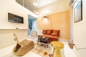 Living area - Le petit Chazette – Quiet apartment on the slopes of Croix-Rousse (Lyon)