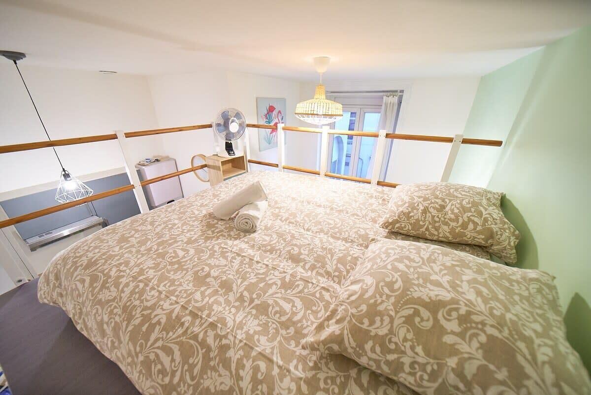 1 bedroom, iron/ironing board, WiFi, bed sheets