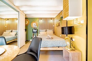 1 bedroom, iron/ironing board, WiFi, bed sheets - Warm and well-appointed studio – Foch / Masséna district (Lyon)