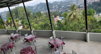 Kandy City View MPM Apartment - 3A your ideal retreat for up to 4 guests 2 rooms