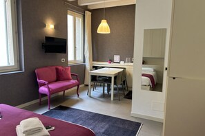 Fer et planche à repasser, Wi-Fi, draps fournis