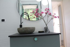 Interior - Saracen tower on the cliff (Cervo)