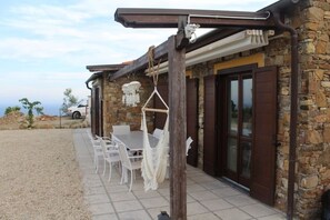 Outdoor dining - Villa Clicla, Casale con Piscina (Liguria)