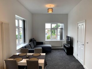 Apartment | Living area