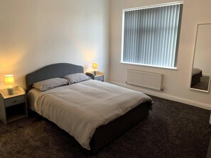 Apartment | 2 bedrooms, free WiFi, bed sheets - Remarkable New 2-bed Apartment in Preston (Preston)