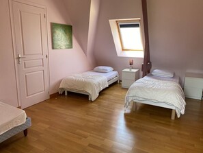 4 Schlafzimmer, kostenloses WLAN