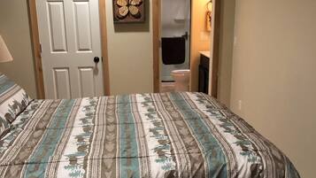 2 bedrooms, in-room safe, WiFi, bed sheets