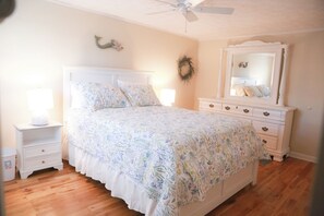 2 quartos, ferros/tábuas de passar roupa, Wi-Fi de cortesia