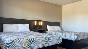 Bed sheets - Motel 6 Selma, CA (Selma)