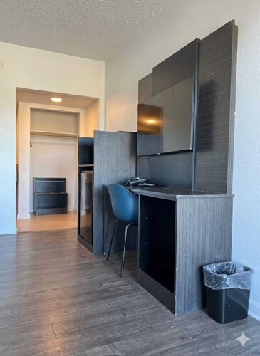 6号汽车旅馆 塞尔玛，加利福尼亚