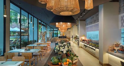 La Green Hotel & Residence