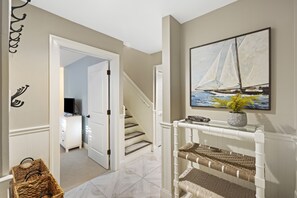 Interior - Upgraded 4BR Fairway Oaks Villa, Golf Views, Pet-Friendly, Close to Beach! (Kiawah Island)