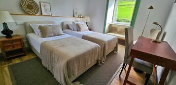 Classic Double or Twin Room | Premium bedding, minibar, desk, free WiFi