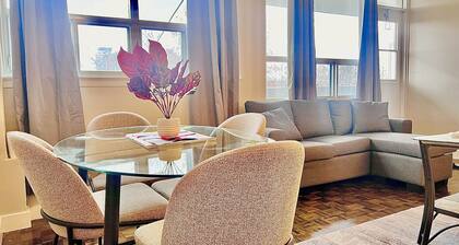 Entire Cozy Apartment In York
