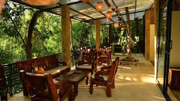 Cabin Cao cấp | Khu phòng khách | Sàn nhà có sưởi