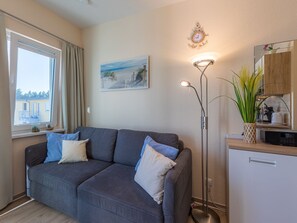 Fernseher, Stereoanlage