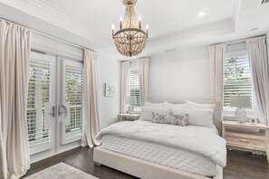 4 bedrooms, iron/ironing board, travel crib, WiFi