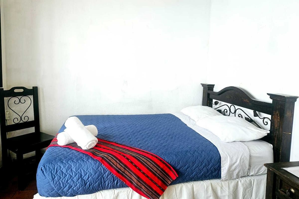 Habitación doble estándar, 1 habitación | Wifi gratis y ropa de cama