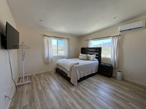 2 chambres, fer et planche Ă repasser, Wi-Fi gratuit, draps fournis