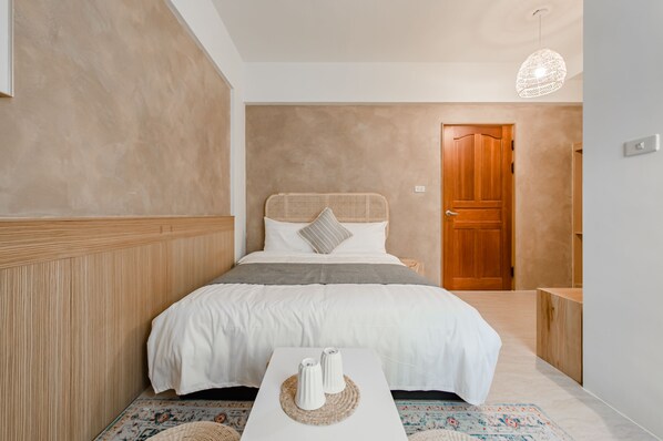 Superior Double Room | Free WiFi, bed sheets - Apple Scent Stay (Magong)